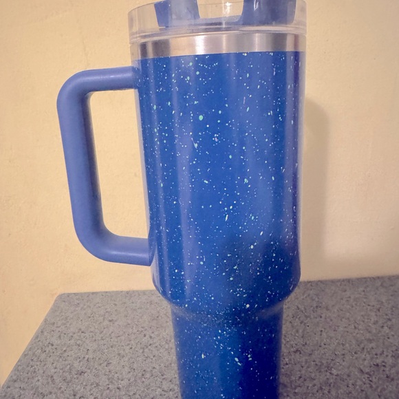 Used good condition Stanley Blue Speckled Travel Mug w accessories. - Picture 2 of 10